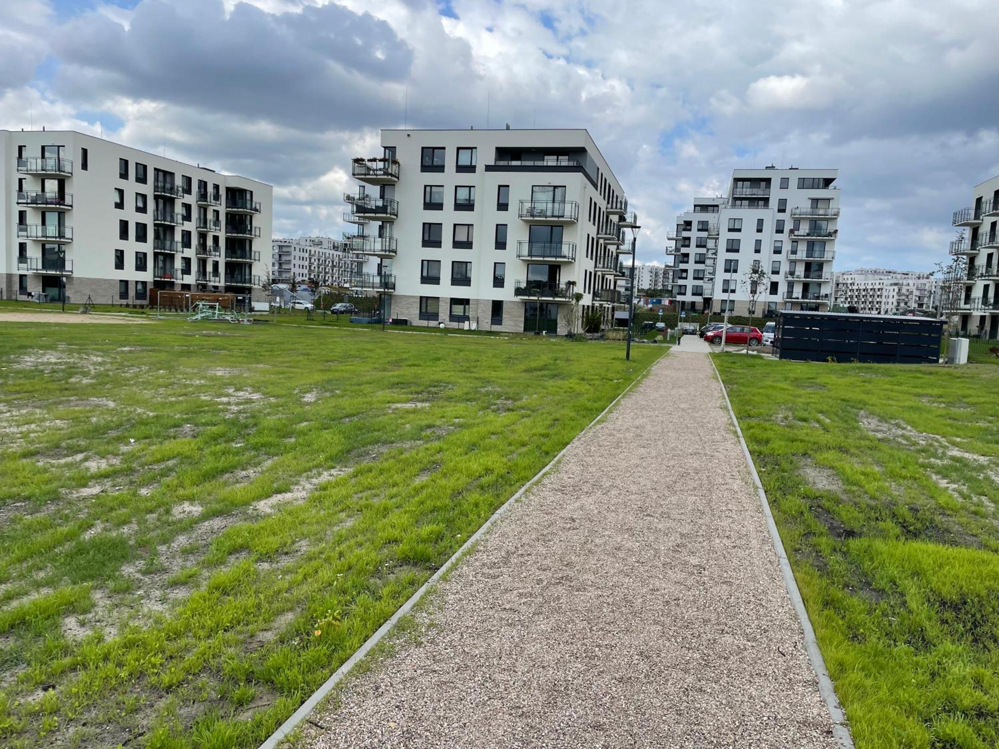 Apartment Lawendowe Wzgorze Z Ogrodkiem *